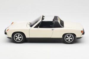 Porsche 914/6 Fildeș Deschis AUTOart 1:18 77933 Metal - imaginea 4 din 8
