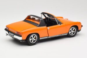 Porsche 914/6 Portocaliu Revell 1:18 08864 Metal - imaginea 3 din 8