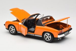Porsche 914/6 Portocaliu Revell 1:18 08864 Metal - imaginea 5 din 8