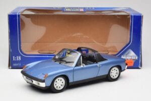 Porsche 914 Albastru Revell 1:18 08975 Metal - imaginea 8 din 8