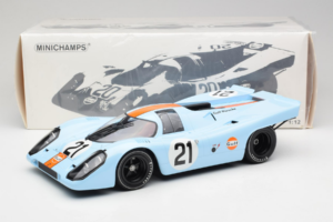 Porsche 917K Gulf #21 P. Rodriguez / L. Kinnunen J.W. Automotive Engineering 24 Hours of Le Mans 1970 Minichamps 1:12 1237066 - imaginea 6 din 6