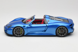 Porsche 918 Spyder Blue Metallic Minichamps 1:18 110062432 Metal - imaginea 4 din 8