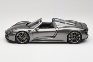 Porsche 918 Spyder Liquid Metal Argintiu Minichamps 1:18 110062430 Metal - imaginea 4 din 8