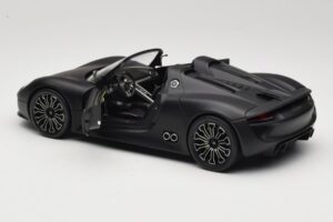 Porsche 918 Spyder Matte Black Minichamps 1:18 110060031 Metal - imaginea 5 din 8