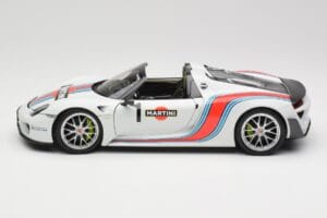 Porsche 918 Spyder Weissach Package Martini Minichamps 1:18 110062440 Metal - imaginea 4 din 8
