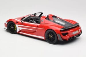 Porsche 918 Spyder Weissach Package Roșu & Dungi Albe Minichamps 1:18 110062442 Metal - imaginea 8 din 9