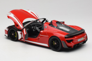 Porsche 918 Spyder Weissach Package Dungi Roșu Alb Minichamps 1:18 110062442-O1 Metal - imaginea 5 din 8