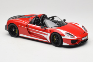 Porsche 918 Spyder Weissach Package Dungi Roșu Alb Minichamps 1:18 110062442-O1 Metal - imaginea 6 din 8