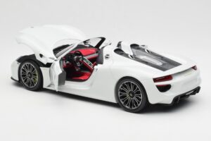 Porsche 918 Spyder Alb Minichamps 1:18 110062436 Metal - imaginea 5 din 8