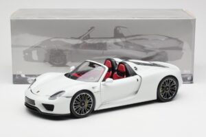 Porsche 918 Spyder Alb Minichamps 1:18 110062436 Metal - imaginea 8 din 8