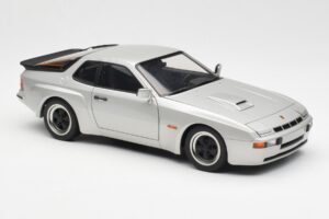 Porsche 924 Carrera GT Diamond Argintiu AUTOart 1:18 78002 Metal - imaginea 6 din 8