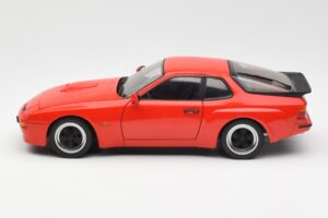 Porsche 924 Carrera GT Guards Roșu AUTOart 1:18 78003 Metal - imaginea 4 din 8