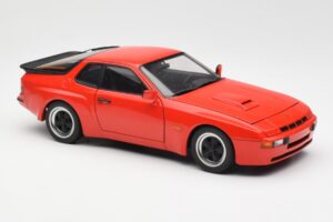 Porsche 924 Carrera GT Guards Roșu AUTOart 1:18 78003 Metal - imaginea 6 din 8