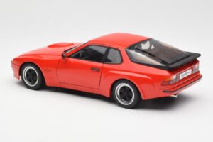 Porsche 924 Carrera GT Guards Roșu AUTOart 1:18 78003 Metal - imaginea 7 din 8