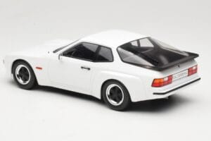 Porsche 924 Carrera GT Alb MCG 1:18 MCG18197 Metal - imaginea 5 din 6
