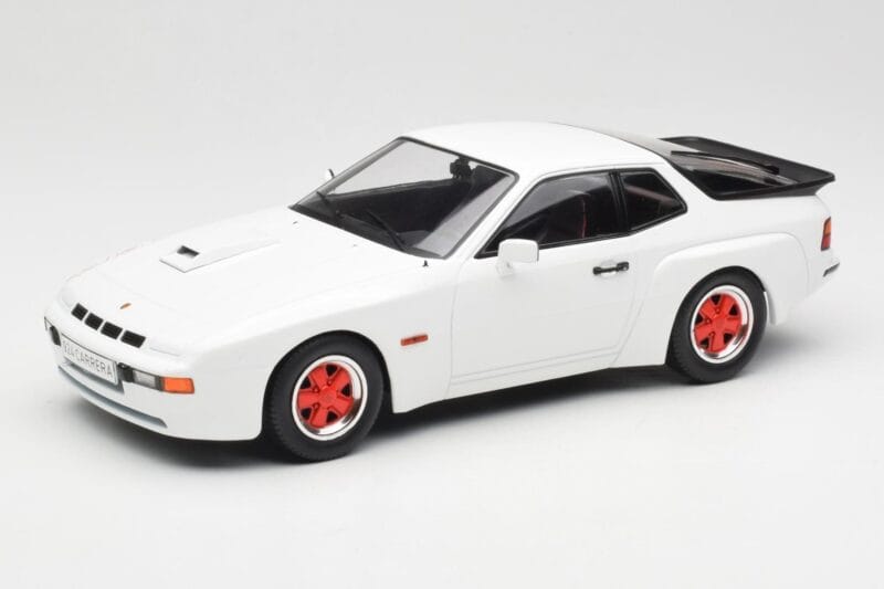 Porsche 924 Carrera GT Alb & Jante Roșii MCG 1:18 MCG18303 Metal