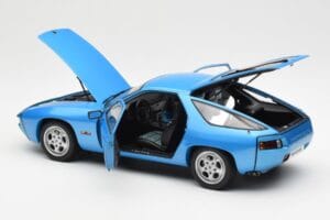 Porsche 928 Albastru AUTOart 1:18 77901 Metal - imaginea 5 din 8