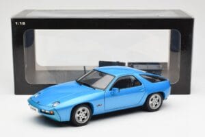 Porsche 928 Albastru AUTOart 1:18 77901 Metal - imaginea 8 din 8