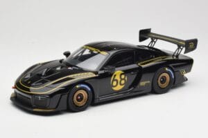 Porsche 935/19 Negru cu Dungi Aurii Minichamps 1:18 155067568 Metal
