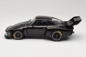 Porsche 935 Turbo Group 5 1976 Exoto 1:18 18101 Metal - imaginea 4 din 8