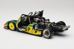 Porsche 956L BP #47 P. Henn / C. Ballot-Lena 24 Hours of Le Mans 1983 Minichamps 1:18 180836947 Metal - imaginea 5 din 8