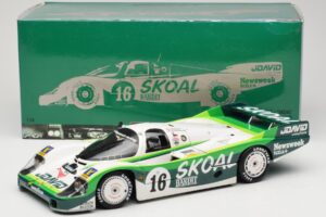 Porsche 956L #16 Skoal Bandit G. Edwards / D. Sears / M. Bleekemolen 24 Hours of Le Mans 1983 Minichamps 1:18 183836916 Metal - imaginea 8 din 8