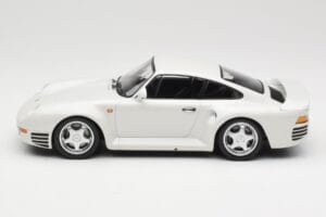 Porsche 959 White Metallic Minichamps 1:18 155066206 Metal - imaginea 3 din 6