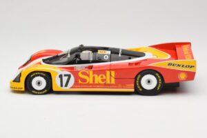Porsche 962C Group C #17 D. Bell / H-J. Stuck / K. Ludwig 24 Hours of Le Mans 1988 Universal Hobbies 1:18 4704 Metal - imaginea 4 din 8