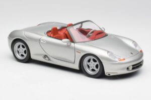 Porsche Boxster 986 Argintiu Maisto 1:18 37800-M3 Metal - imaginea 6 din 8