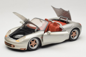 Porsche Boxster 986 Concept Argintiu Maisto 1:18 50231 Metal - imaginea 2 din 8