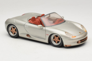 Porsche Boxster 986 Concept Argintiu Maisto 1:18 50231 Metal - imaginea 6 din 8