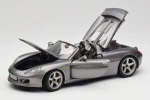 Porsche Carrera GT Gri Metalic Maisto 1:18 36622-R1 Metal - imaginea 2 din 8