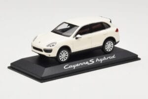 Porsche Cayenne 958 S Hybrid Alb Minichamps 1:43 WAP0200040B Metal - imaginea 2 din 4