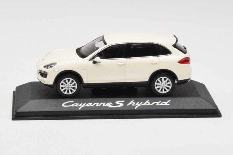 Porsche Cayenne 958 S Hybrid Alb Minichamps 1:43 WAP0200040B Metal