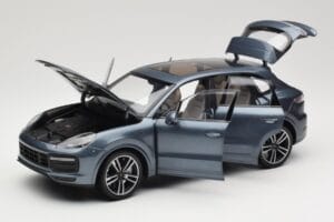 Porsche Cayenne 958 Turbo S Blue Metallic Minichamps 1:18 110066070 Metal - imaginea 2 din 8