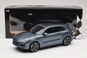 Porsche Cayenne 958 Turbo S Blue Metallic Minichamps 1:18 155066071 Metal - imaginea 6 din 6