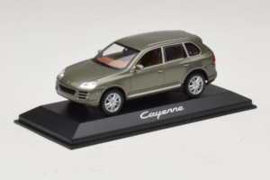 Porsche Cayenne Grey Metallic Minichamps 1:43 WAP02061317 Metal - imaginea 2 din 4