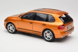 Porsche Cayenne GTS Lava Orange Norev 1:18 187535 Metal - imaginea 7 din 8