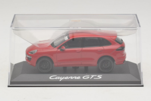 Porsche Cayenne 958 GTS Roșu Minichamps 1:43 WAP0200070E Metal - imaginea 4 din 5