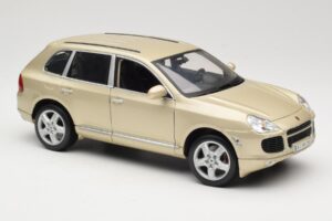 Porsche Cayenne S 955 Bej Maisto 1:18 WAPC2100213 Metal - imaginea 6 din 8