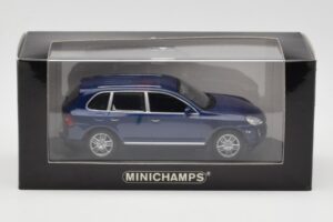 Porsche Cayenne S Albastru Minichamps 1:43 WAP02061217 Metal - imaginea 4 din 4