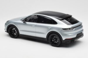 Porsche Cayenne E3 S Coupe Dolo Argintiu Norev 1:18 WAP0213220K Metal - imaginea 5 din 6