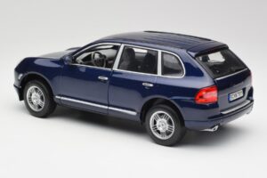 Porsche Cayenne S 9PA Dark Sea Albastru Metalic Maisto 1:18 31635 Metal - imaginea 7 din 8