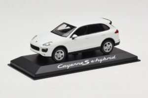 Porsche Cayenne 958 S e-Hybrid Alb Minichamps 1:43 WAP0200040E Metal - imaginea 2 din 4