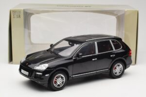 Porsche Cayenne Turbo 957 Negru Norev 1:18 WAP02112317 Metal - imaginea 8 din 8