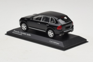 Porsche Cayenne 955 Turbo Black Metallic Minichamps 1:43 400061080 Metal - imaginea 3 din 5
