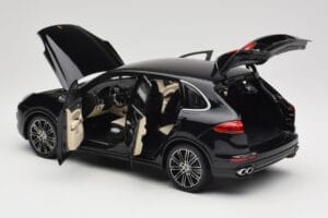 Porsche Cayenne Turbo S 958 Black Metallic Minichamps 1:18 110064000 Metal - imaginea 5 din 8