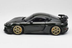 Porsche Cayman GT4 RS 982 Weissach Package Brewster Green Norev 1:18 187250 Metal - imaginea 4 din 8