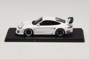 Porsche Gemballa Avalanche GTR 650 Evo 997 Alb Spark 1:43 S0719 Rășină