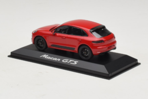 Porsche Macan 95B GTS Roșu Minichamps 1:43 WAP0206030G Metal - imaginea 3 din 5